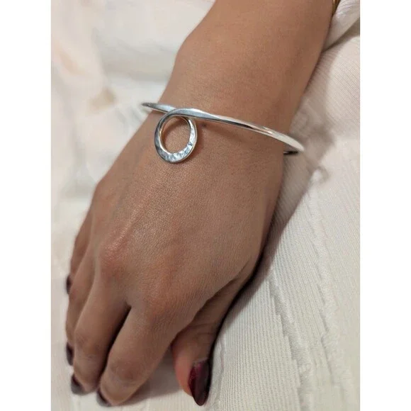 Mexico 925 Sterling Silver Hammered Bracelet, Adjustable, 0.384ozt / 0.42oz - Picture 3 of 8